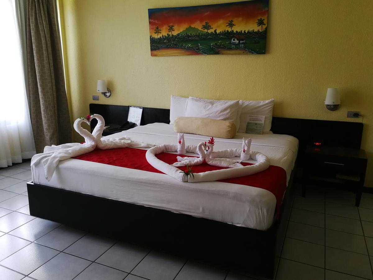 Best Western El Sitio Hotel & Casino Liberia Exterior foto