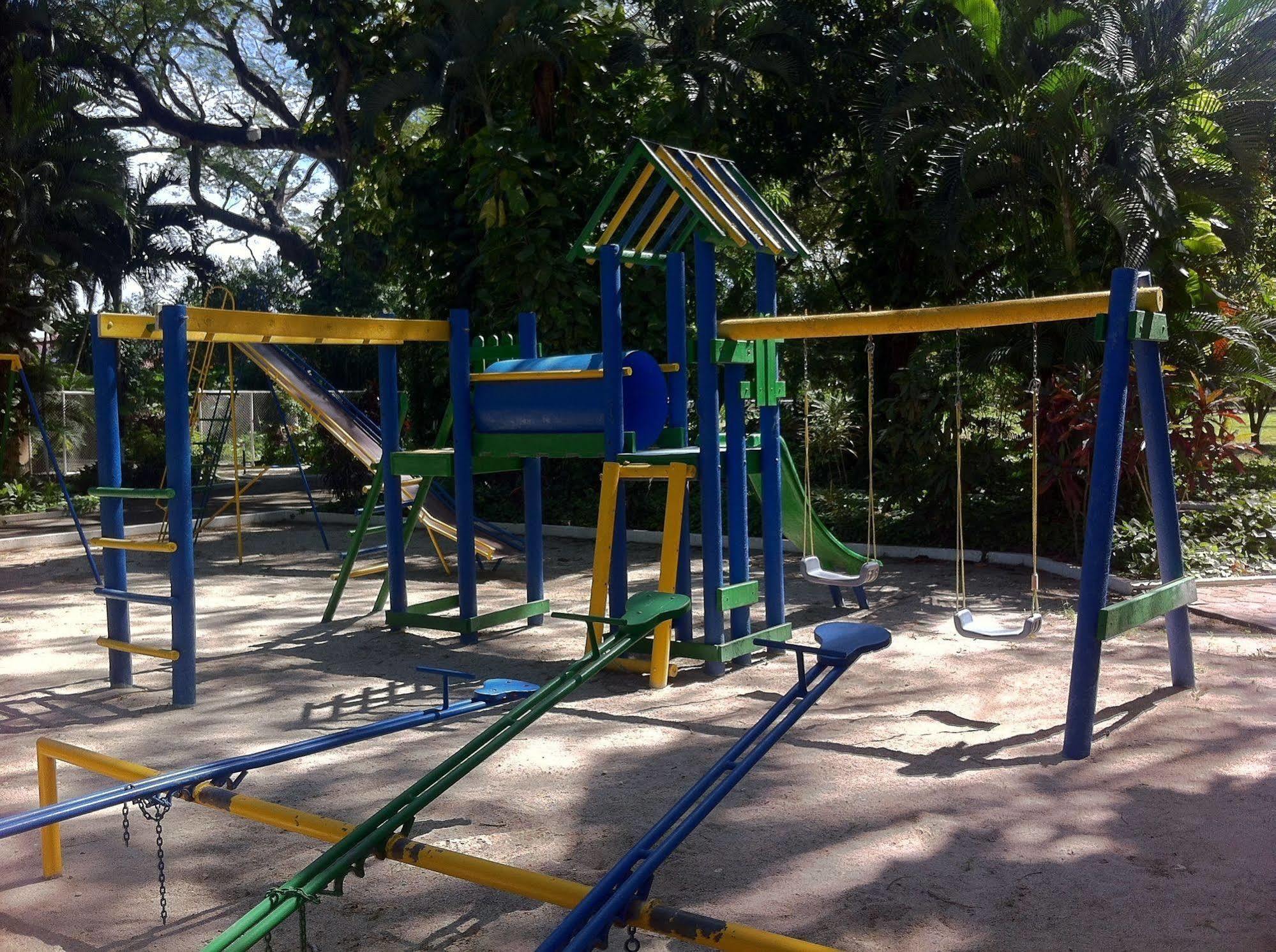 Best Western El Sitio Hotel & Casino Liberia Exterior foto